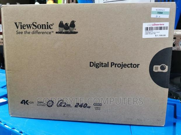 Viewsonic PX748- DLP Projector - main view