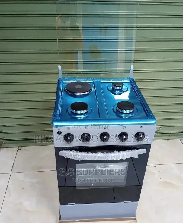 Cooker// 3G+1G Eurochef Standing Cooker With Oven Available