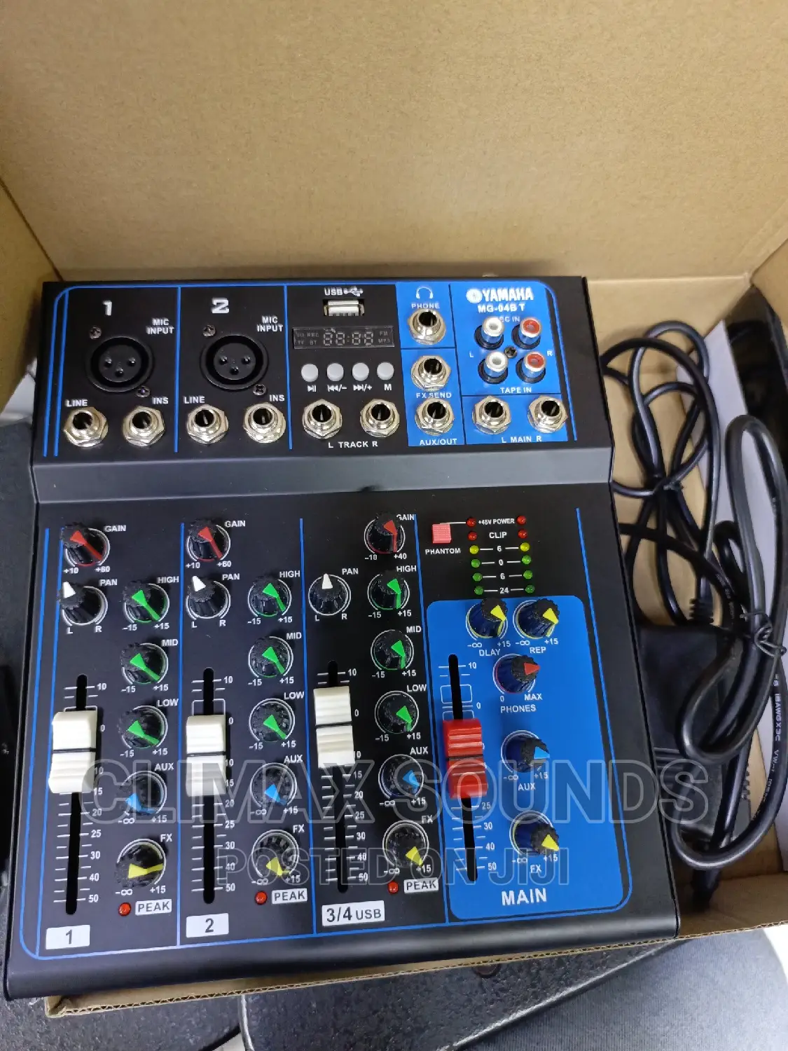 Yamaha Plain Mixer 4 CHNLS