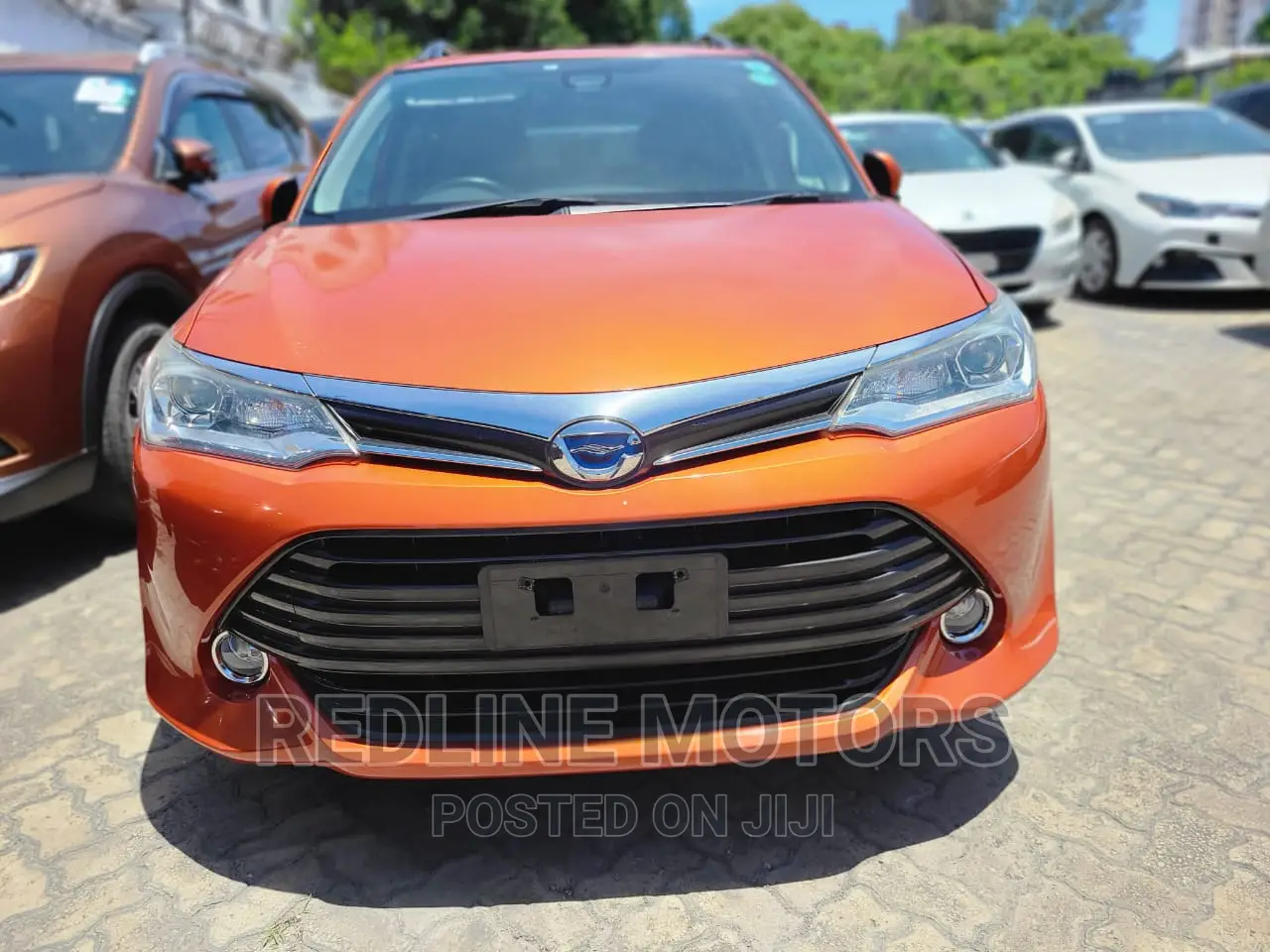 Toyota Corolla Fielder 2016 Gold