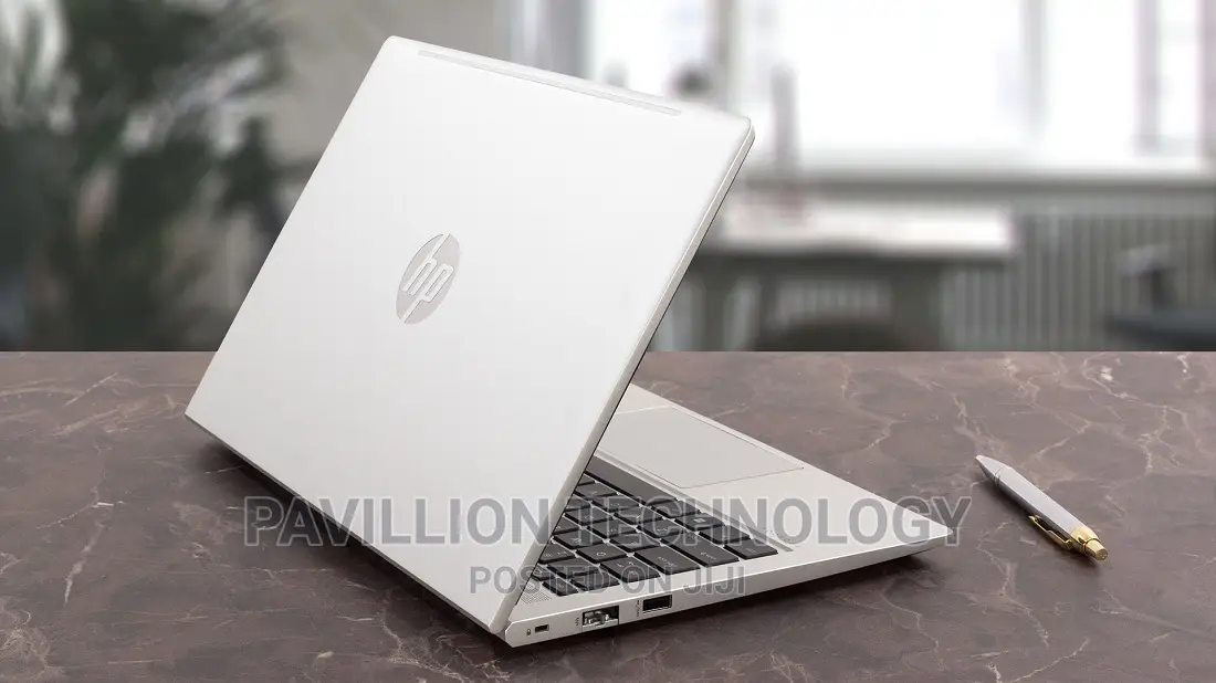 New Laptop HP ProBook 440 G9 8GB Intel Core I7 SSD 512GB