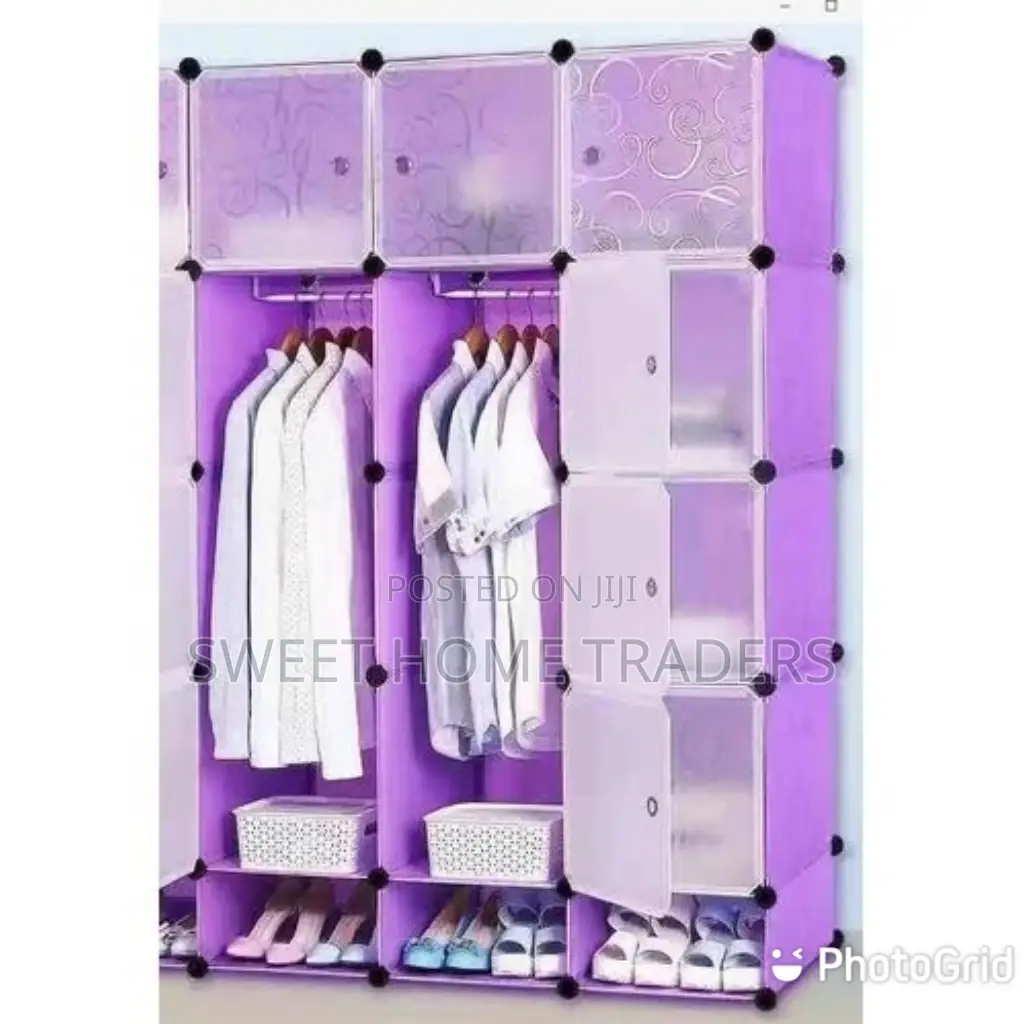 3 Column Plastic Wardrobe,