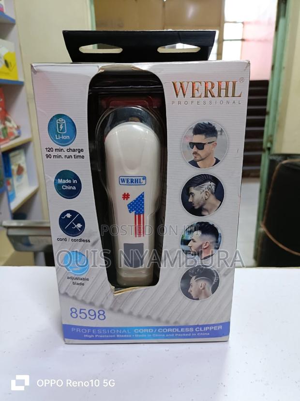 Cordless Shaving Machine. - main view