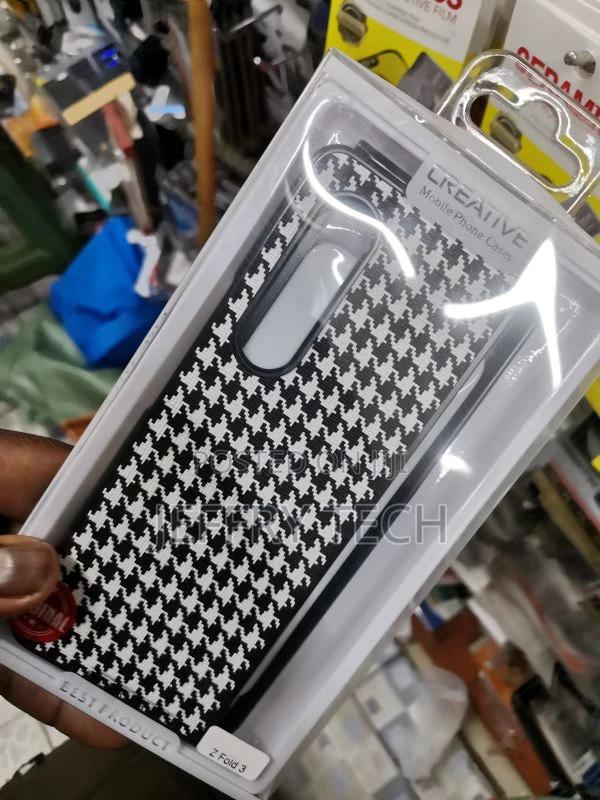 Samsung Galaxy Z Fold 3 5G Case Secure Carbon Fiber Texture - thumbnail 2