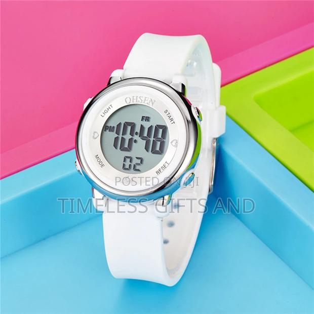 Ohsen 1605 White 50m Waterproof Digital Watch