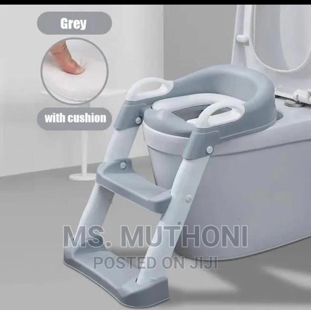 *Kids Toilet Trainer Seat With _Sponge - thumbnail 8