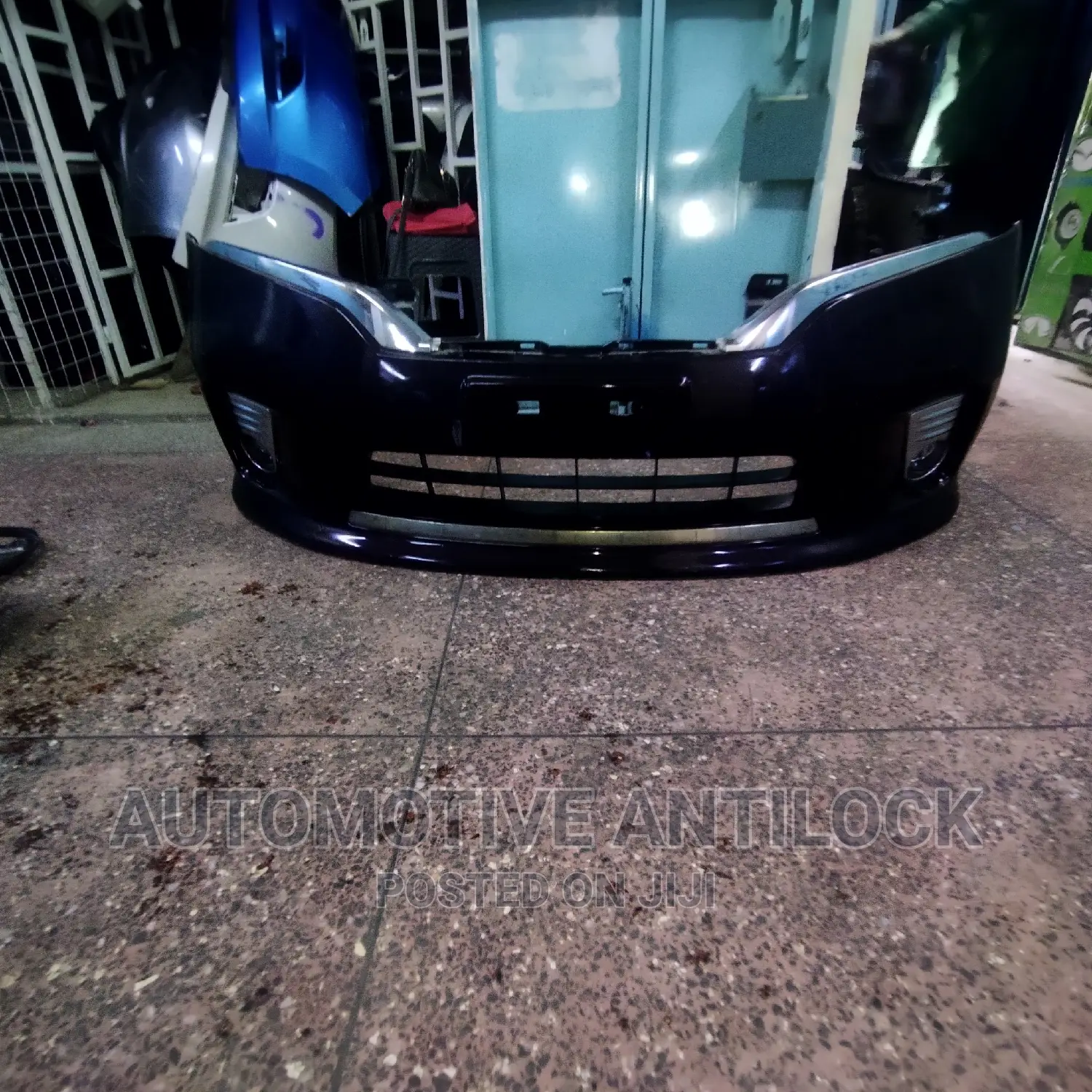 Ex Japan Serena C26 /2012 Front Bumper Available.