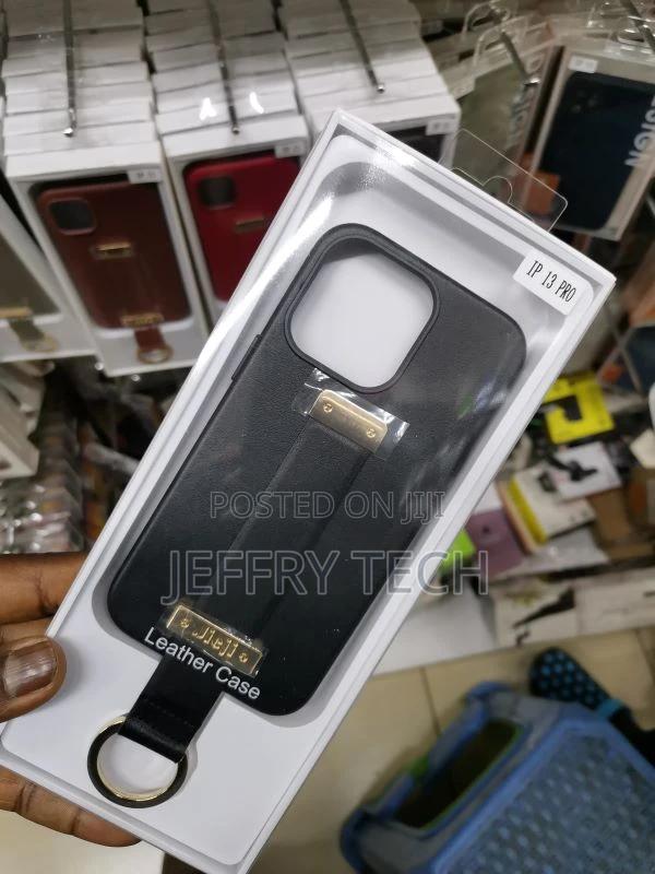 Keychain Strap Ring Stand Phone Case for iPhone 13 Pro Black - thumbnail 3