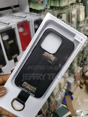 Leather Case With Wrist Strap 15 Pro Black Ring