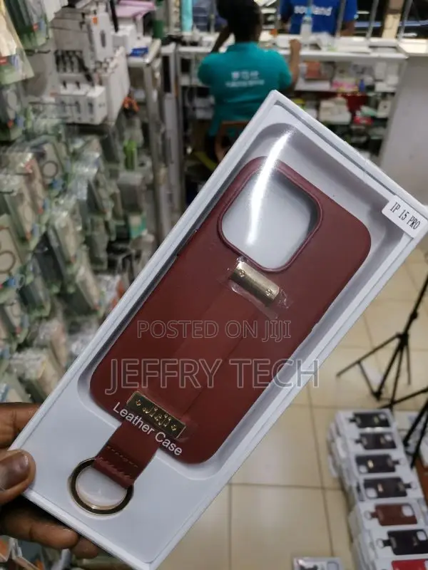 iPhone 15 Pro Luxury Leather Wrist Strap Square Case