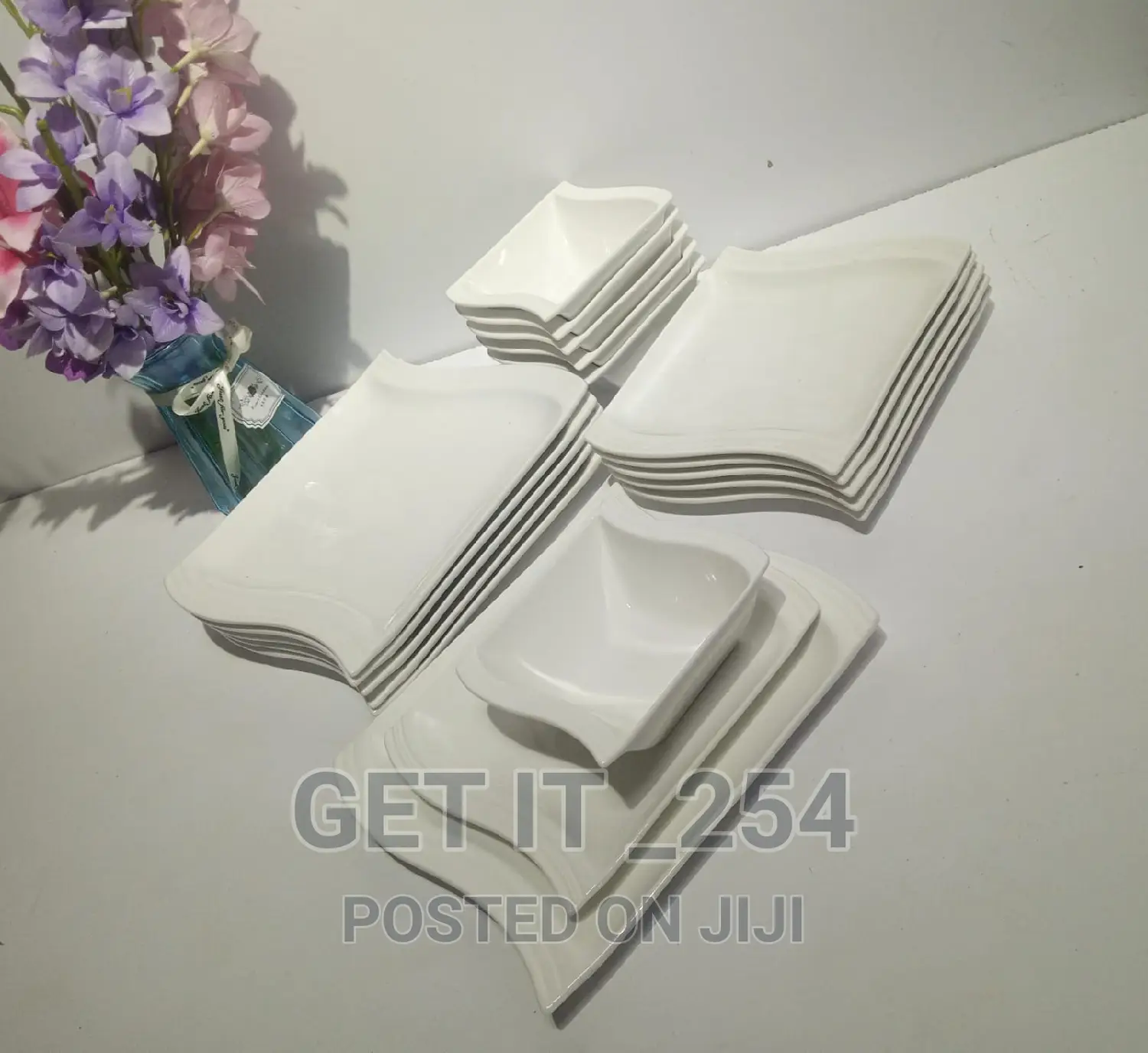 18pcs Ceramic Fancy Shapely White