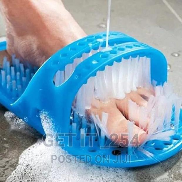 Plastic Bath Shower Feet Massage Slippers - thumbnail 2