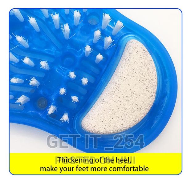 Plastic Bath Shower Feet Massage Slippers - thumbnail 3