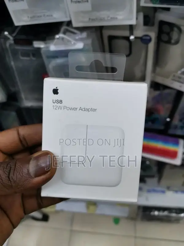 iPhone USB-C Adapter 20W PD Fast Charger (UK Pin
