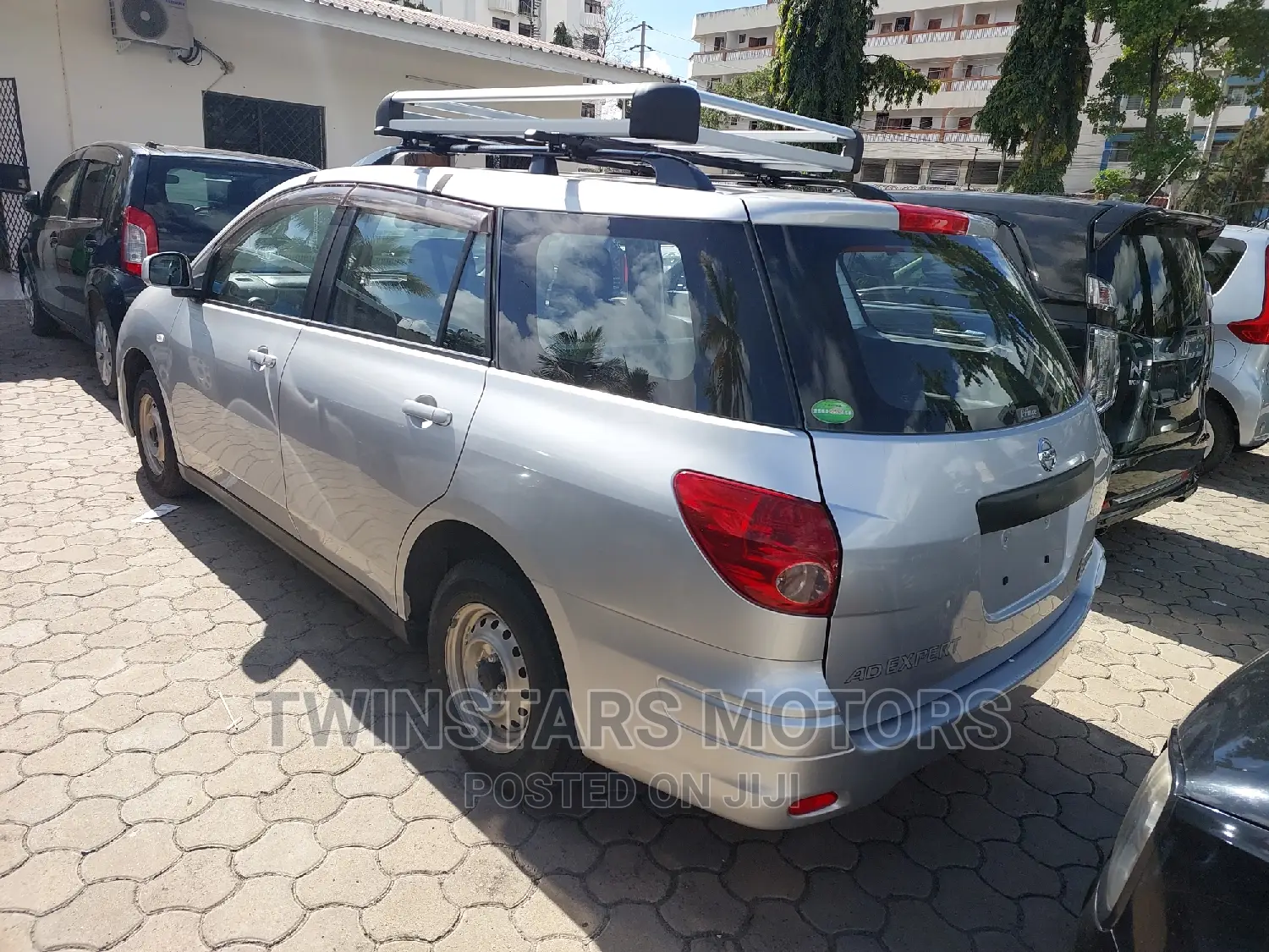 Nissan Advan 2018 Silver