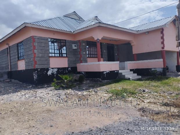 4bdrm Bungalow in Kitengela for sale