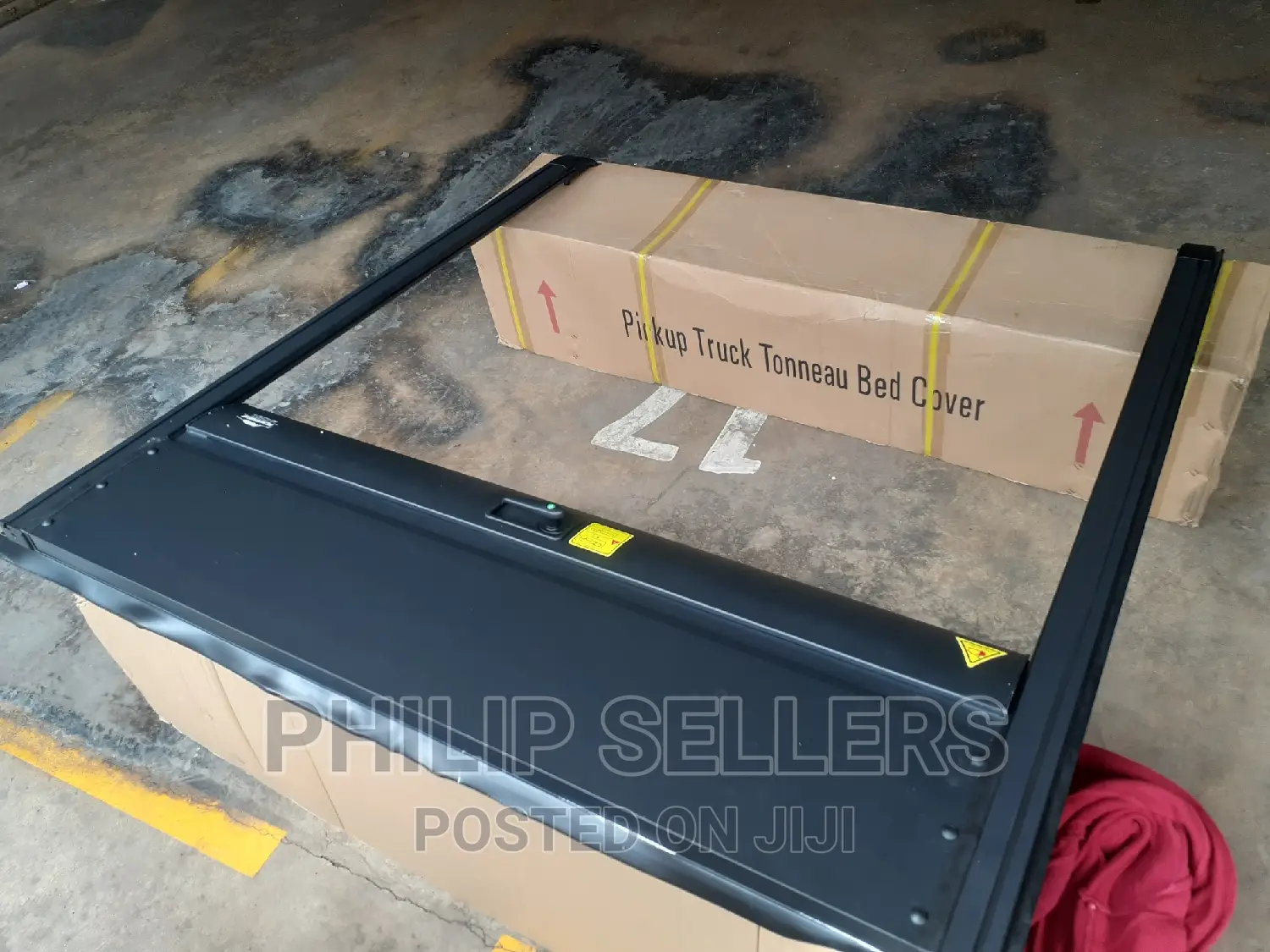 Manual Roller Shutter LID Cover Available