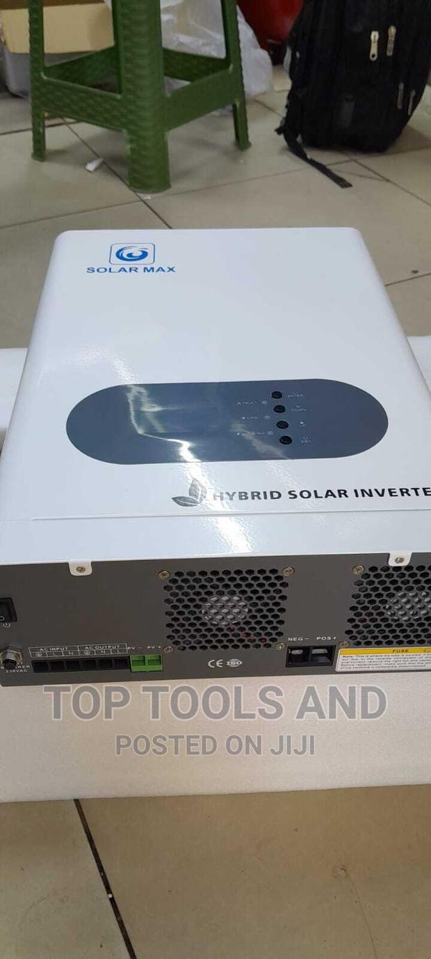 Solar Max 12 v 2.5 KVA Pure Sine Wave Hybrid Solar Inverter.