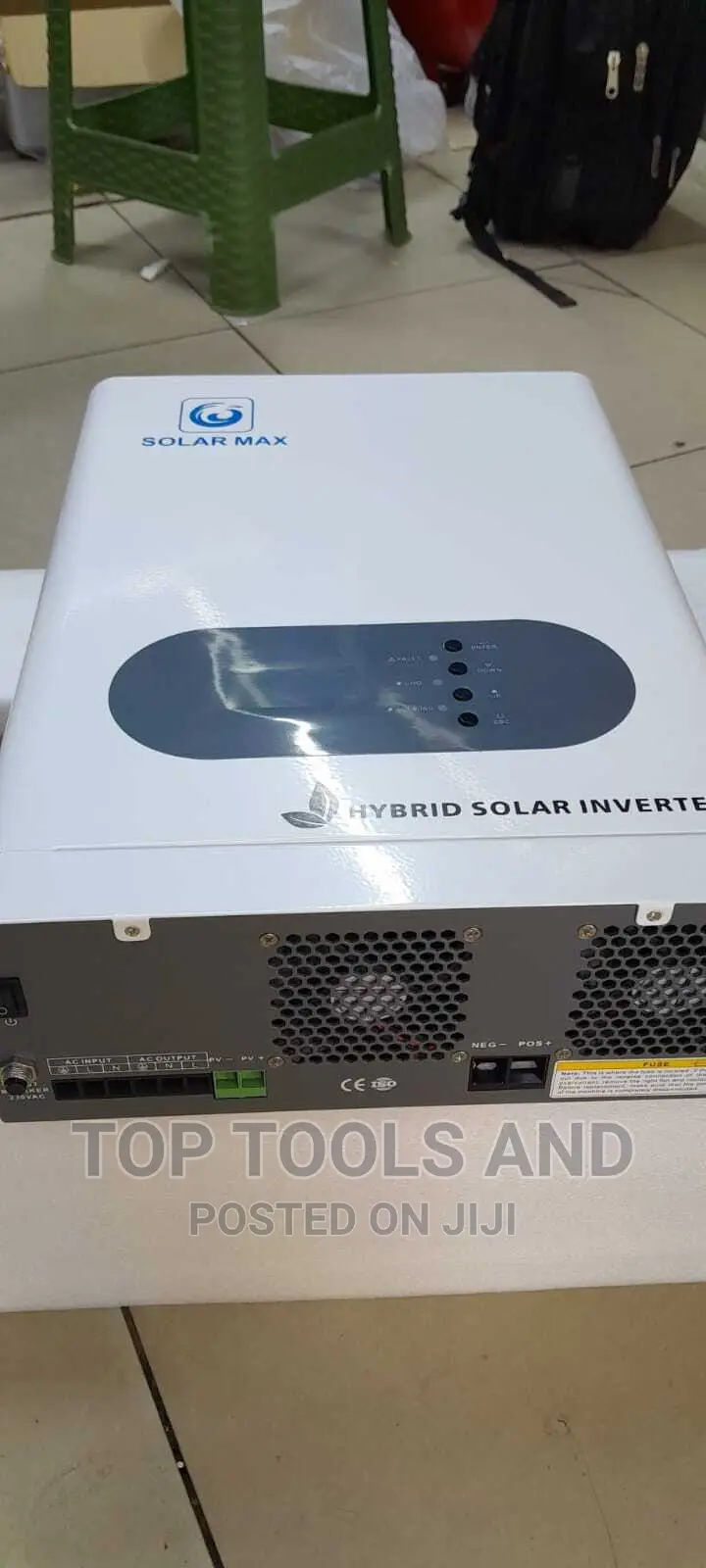 Solar Max 12 v 2.5 KVA Pure Sine Wave Hybrid Solar Inverter.