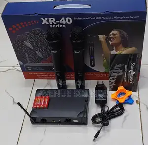 Studio Master XR-40 Wireless Microphones
