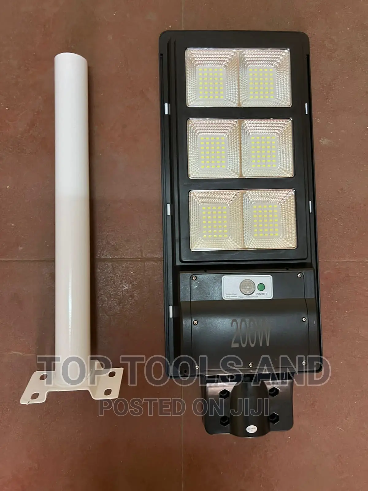200 Watts Solar LED Street Light With 50*500mm Pole
