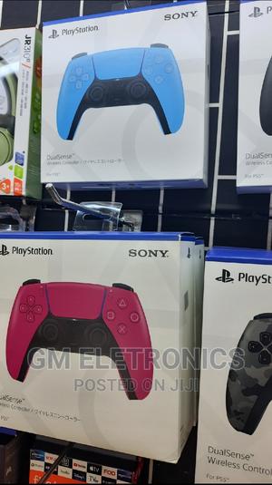 Ps5 Game Controller Diffrent Colours. - main view