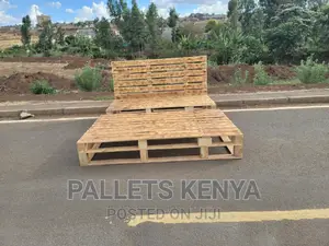 Pallet Bed- 6*6 Blazed and Detachable Pallet Bed. (#SH02,)
