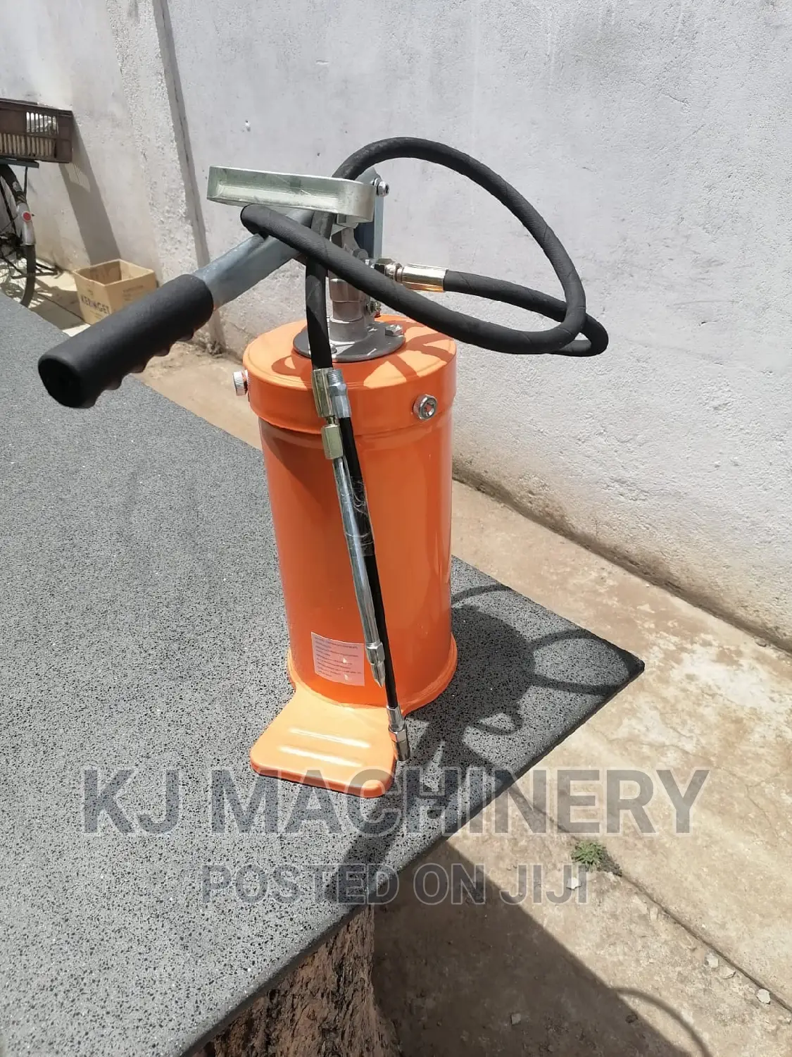 10litres Greasing Machine-Quality Assured