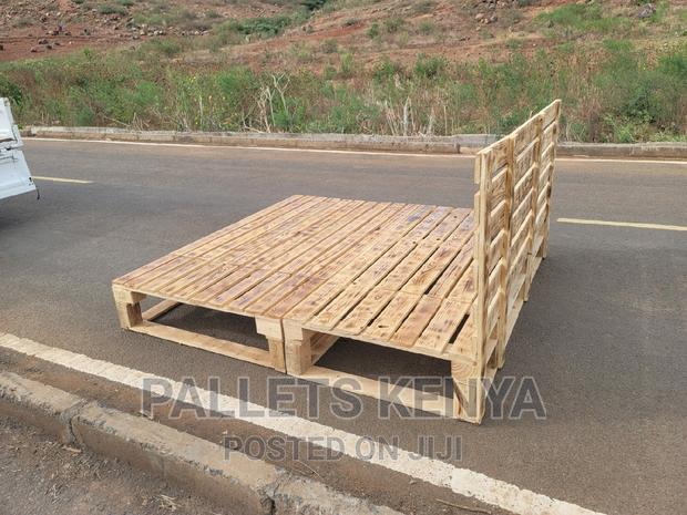 Pallet Bed- 6*6 Detachable and Blazed Pallet Bed. (#SH015 )