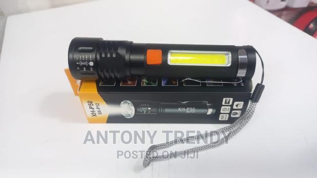 Zoomable Handheld Torch - thumbnail 4