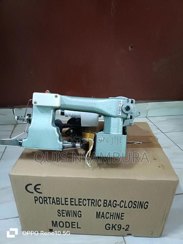 Electric Portable Bag Closer - main view
