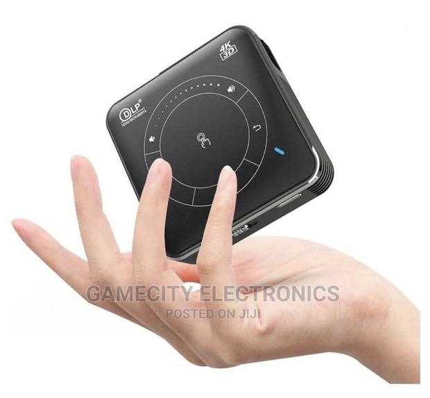 Handheld Mini Projector With Smart Tv Apps - main view