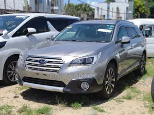 Subaru Outback 2016 Silver