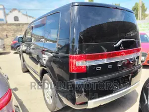 Mitsubishi Delica 2016 Black