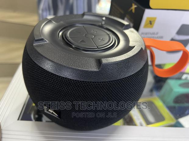 C15-Portable Bluetooth Speaker. - thumbnail 8
