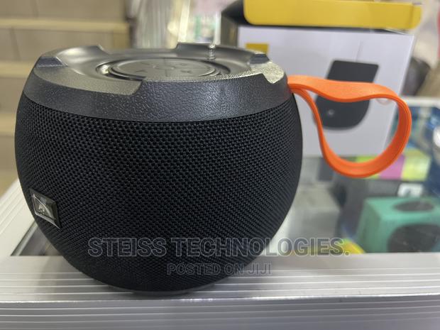 C15-Portable Bluetooth Speaker. - thumbnail 6