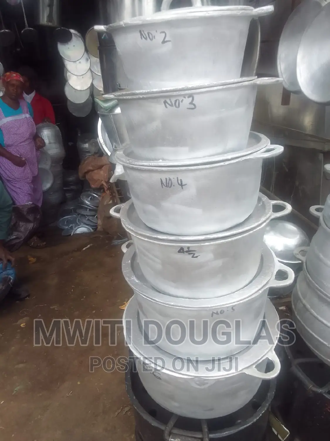 Cast Cooking Pots