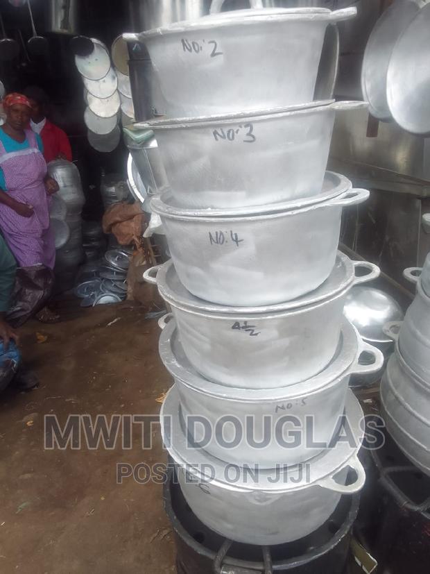 Cast Cooking Pots - thumbnail 2