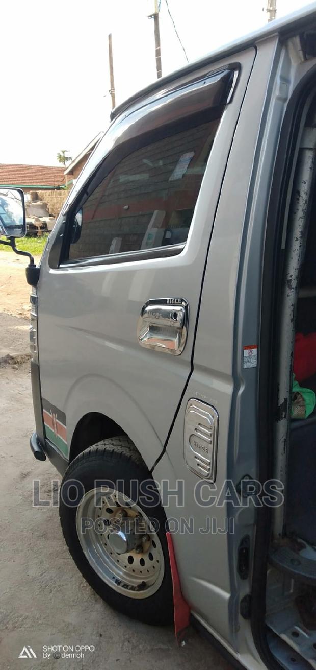 Toyota HiAce 2015 Silver - thumbnail 6