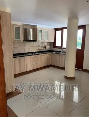 5bdrm Maisonette in Syokimau, Gateway Mall Area for sale