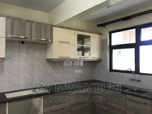 5bdrm Maisonette in Syokimau, Gateway Mall Area for sale