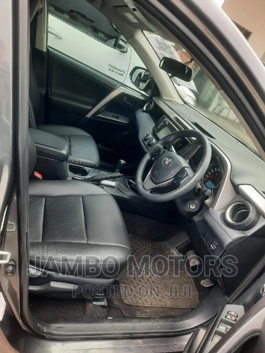 Toyota RAV4 LE AWD (2.5L 4cyl 6A) 2016 Black