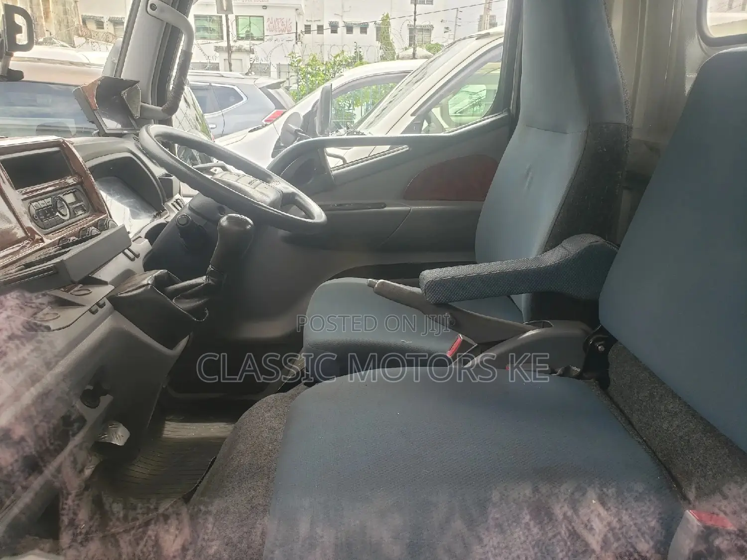 Mitsubishi Canter//Manual//Diesel// 2017// Short Chassis