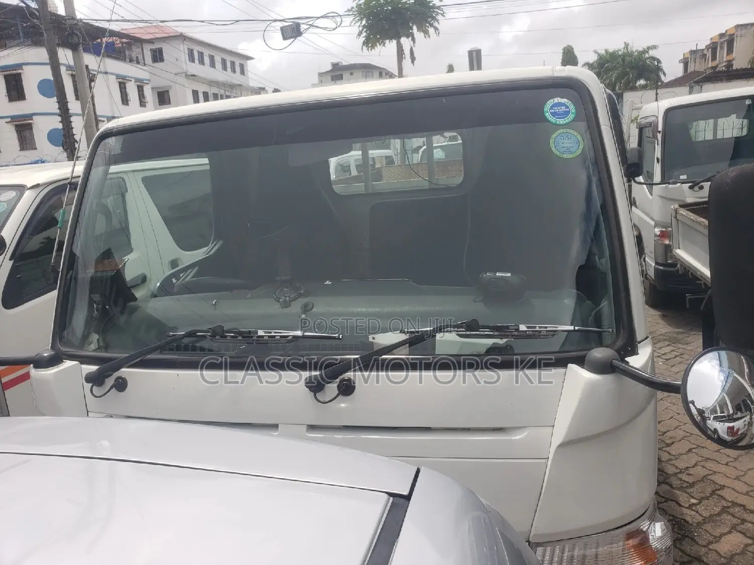 Mitsubishi Canter//Manual//Diesel// 2017// Short Chassis