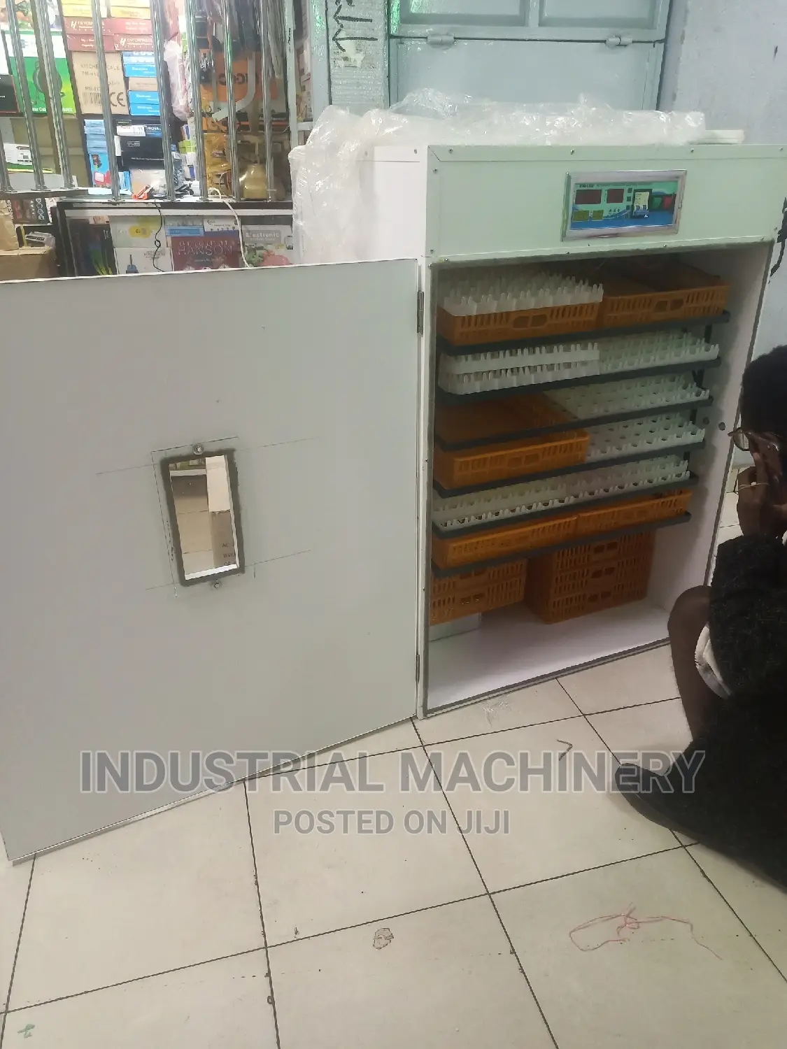 Incubator 1056 Eggs-Commercial