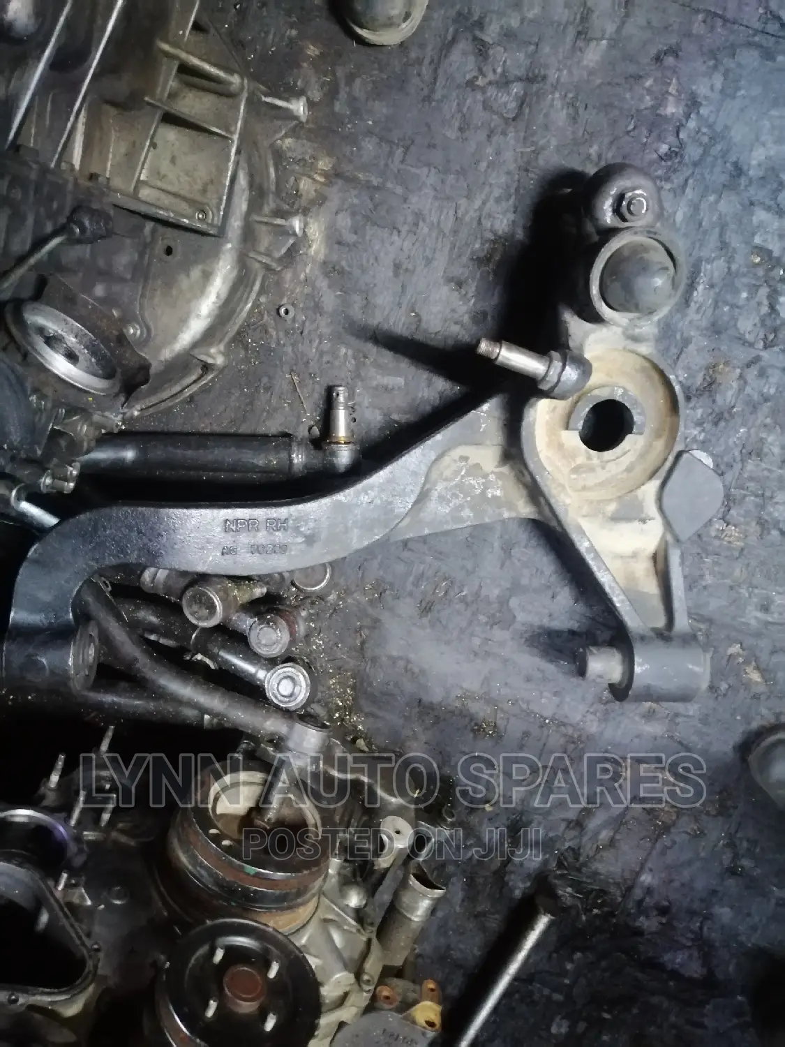 Isuzu Elf New Model Control Arm