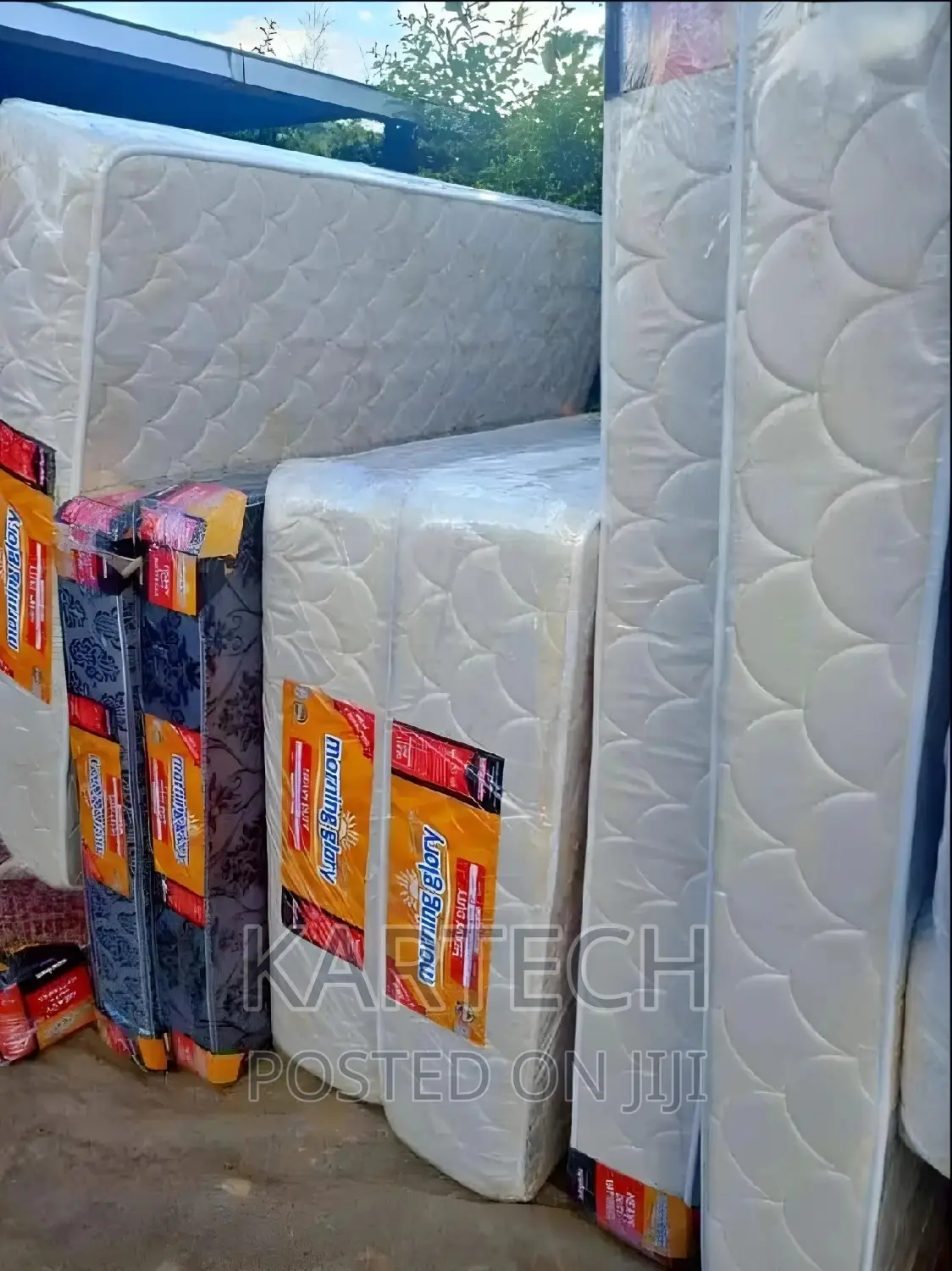 5 by 6 High Density Quilted Mattress 10 Inches