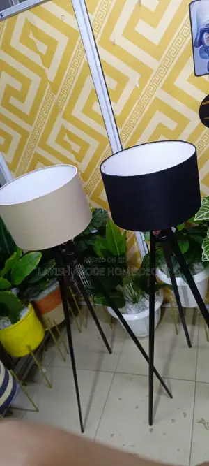 Floor Standing Tripod Lighting Lamp Beige Black