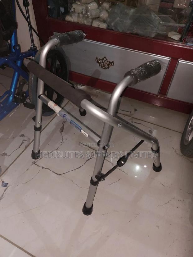 Pediatric/Child Walking Frame . - main view