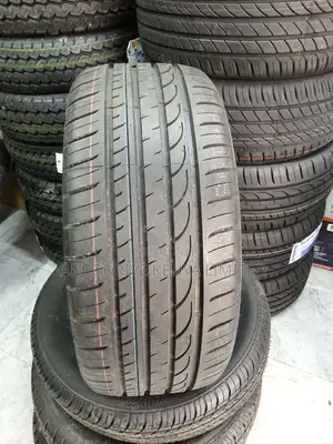 235/40r18 Goddard Tyre